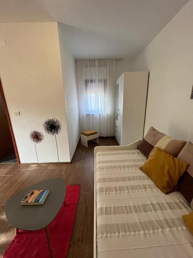 Studio Apartman San 3 Ližnjan Extérieur photo